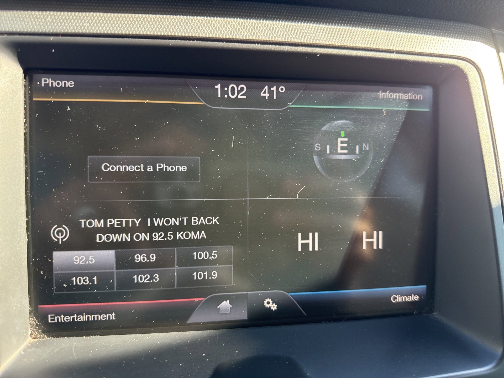 Used 2015 Ford Expedition XLT w/ Equipment Group 202A image 15