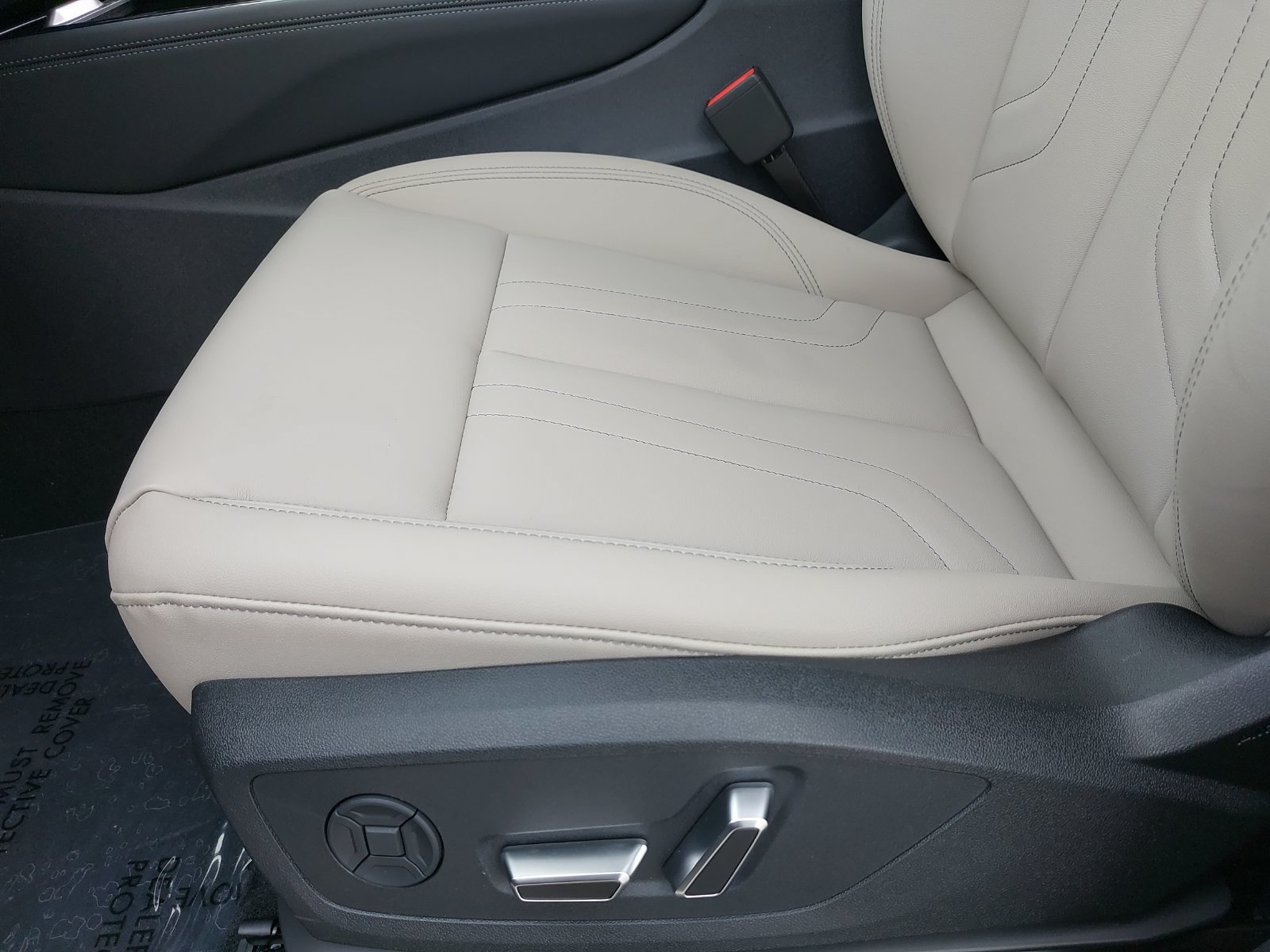 New 2026 Audi Q3 quattro 2.0T AWD/4WD image 32