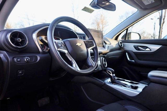 Used 2023 Chevrolet Blazer LT w/ Convenience Package image 18