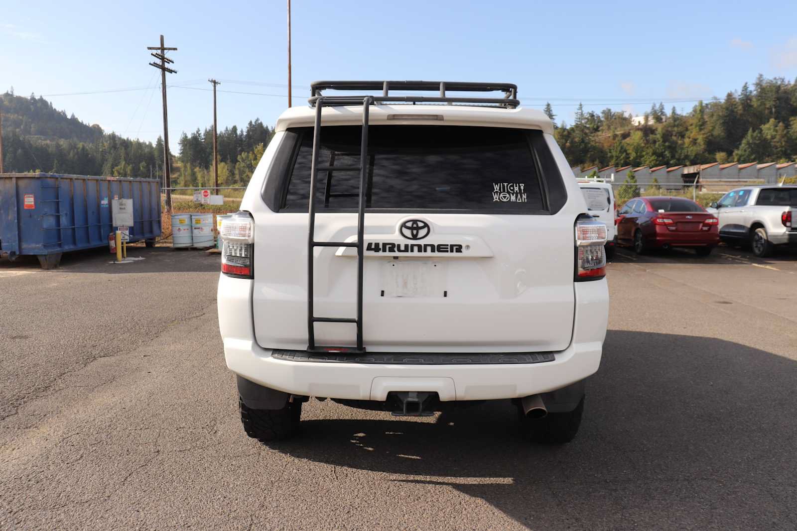 Used 2016 Toyota 4Runner SR5 Premium AWD/4WD image 6