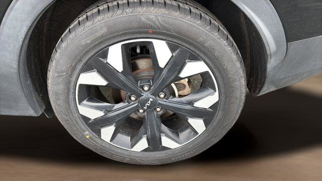 Used 2023 Kia Sportage X-Line w/ X-Line Premium Package image 32