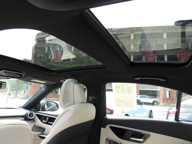 Used 2026 Mercedes-Benz C 300 4MATIC Sedan image 22