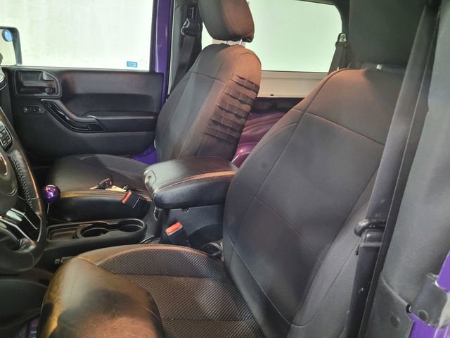 Used 2017 Jeep Wrangler Sahara image 28