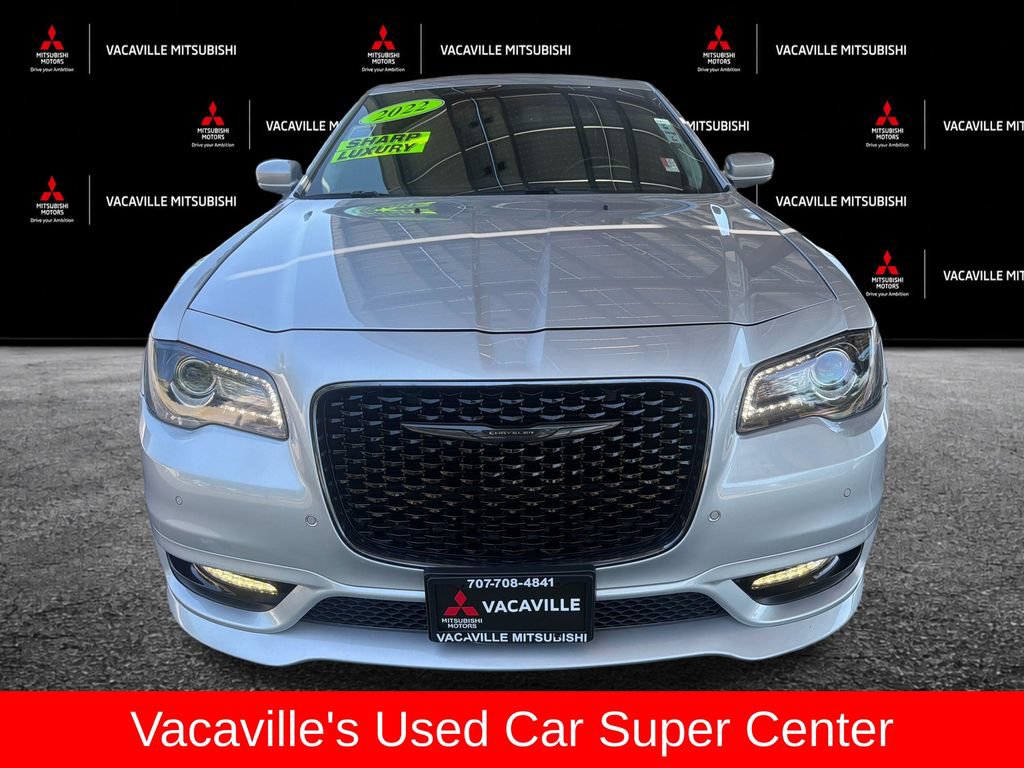 Used 2022 Chrysler 300 Touring L w/ Comfort Group RWD image 8
