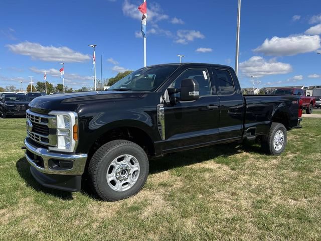 New 2026 Ford F350 XLT w/ 360-Degree Camera Package AWD/4WD image 3
