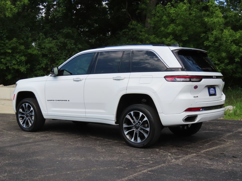 Used 2023 Jeep Grand Cherokee Overland w/ Adv Protech Group III AWD/4WD image 28