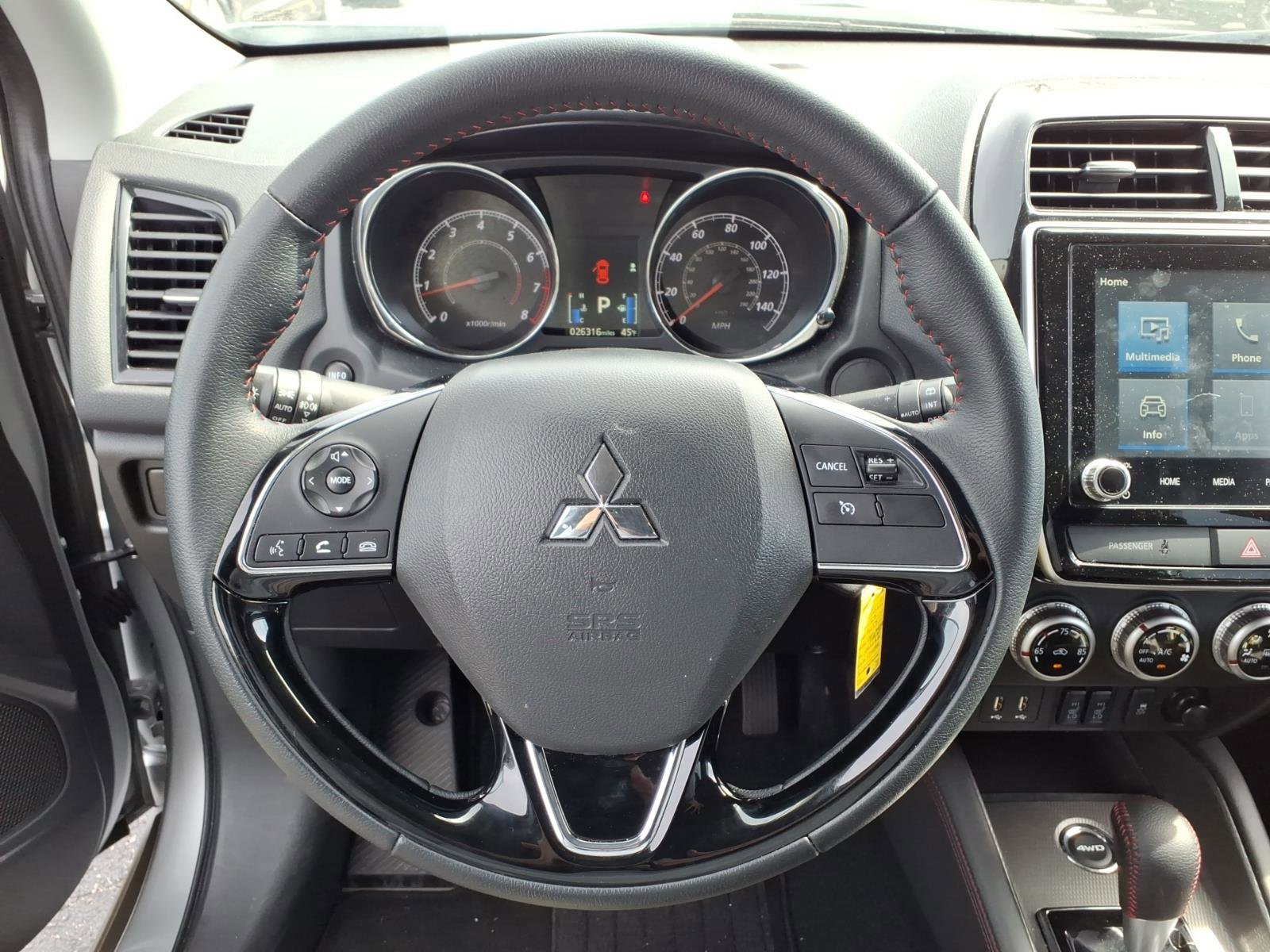 Used 2025 Mitsubishi Outlander Sport LE AWD/4WD image 20