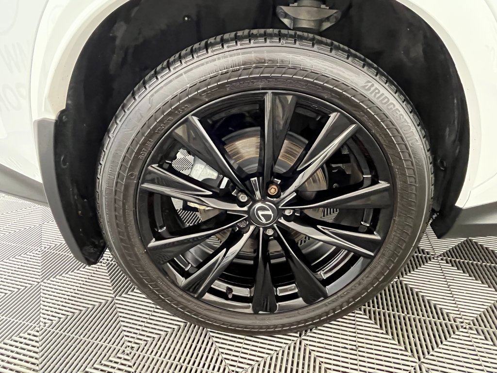 Used 2024 Lexus NX 450h+ F Sport image 15