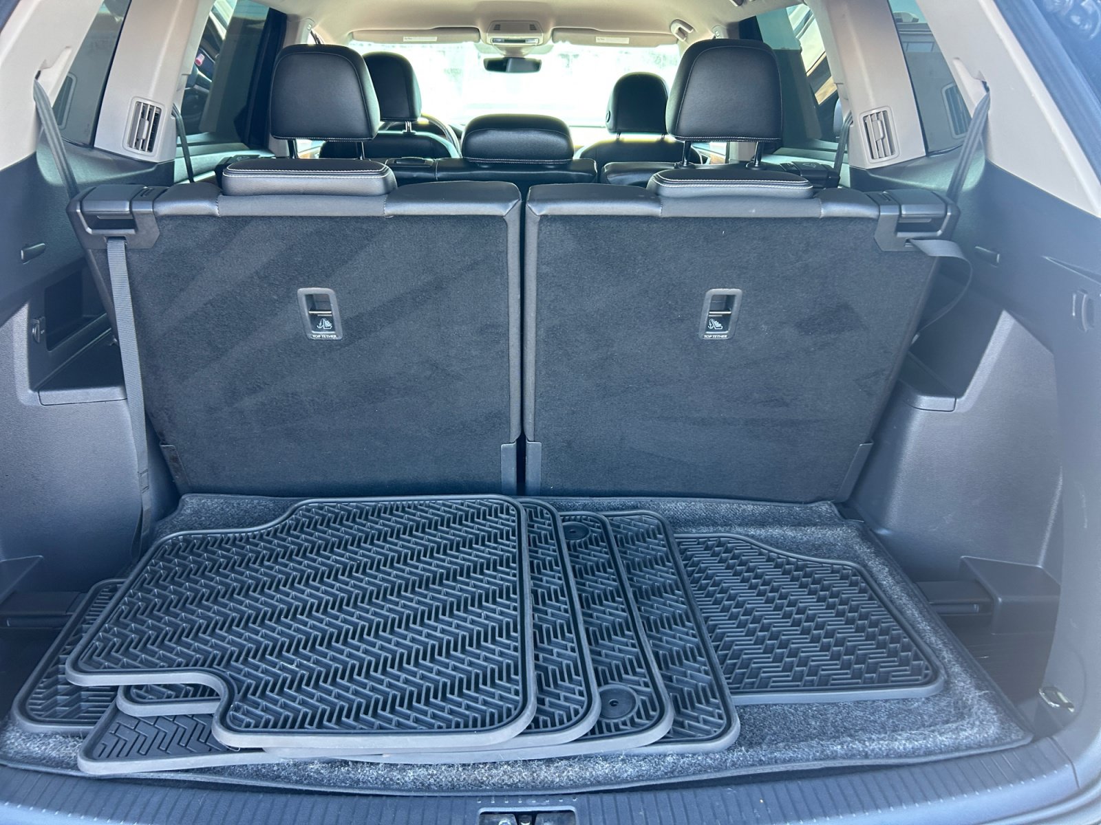 Certified 2024 Volkswagen Atlas SE AWD/4WD image 32