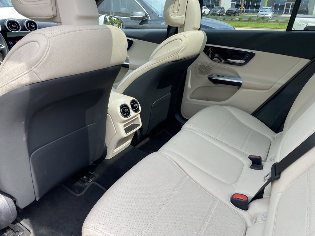 Certified 2026 Mercedes-Benz GLC 300 image 5