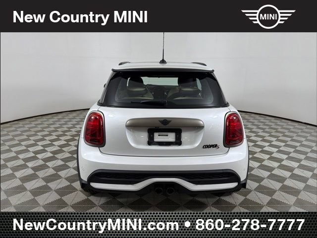 Certified 2024 MINI Cooper S w/ MINI Resolute Edition FWD image 6