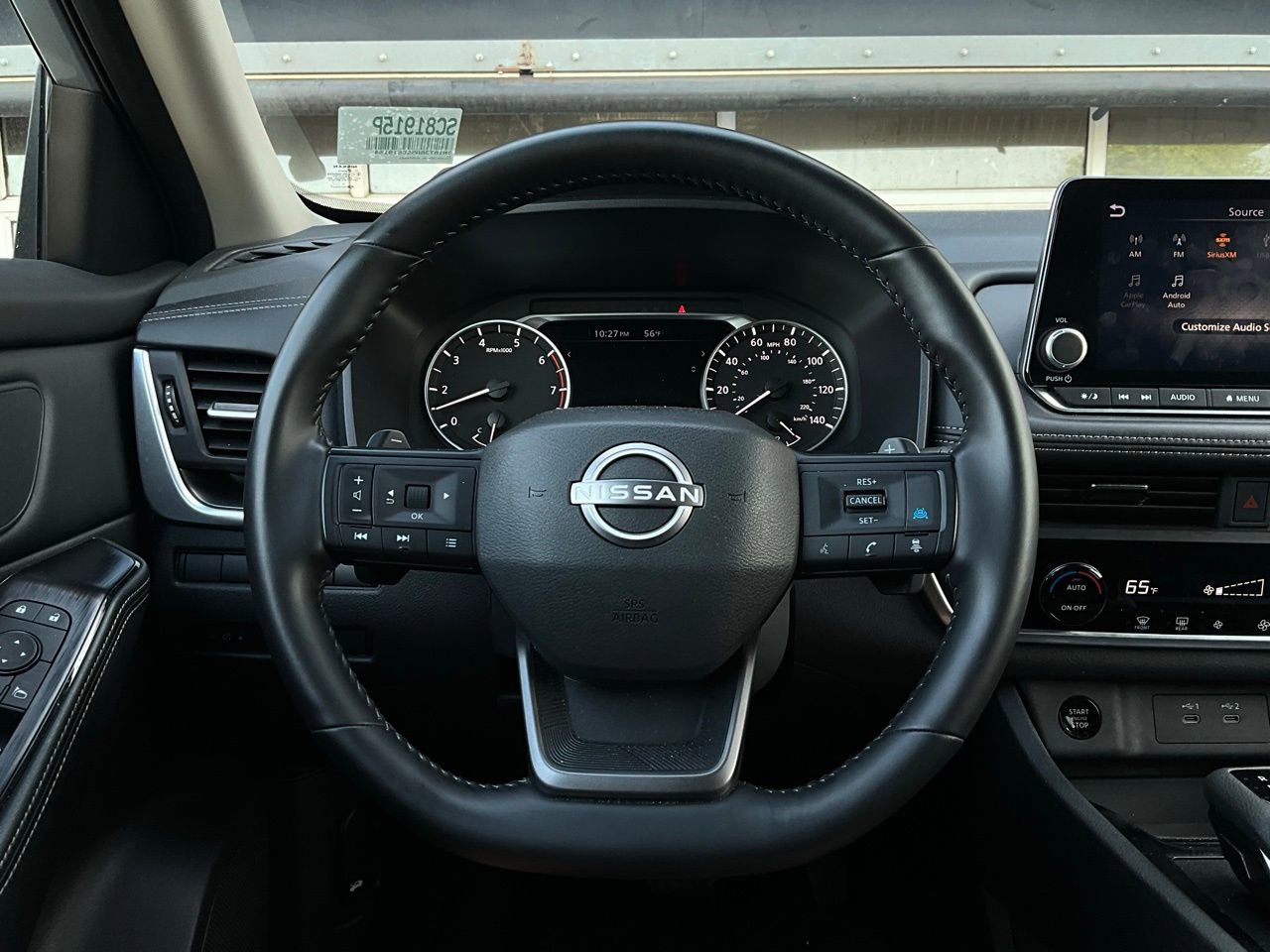 Used 2025 Nissan Rogue SV FWD image 32