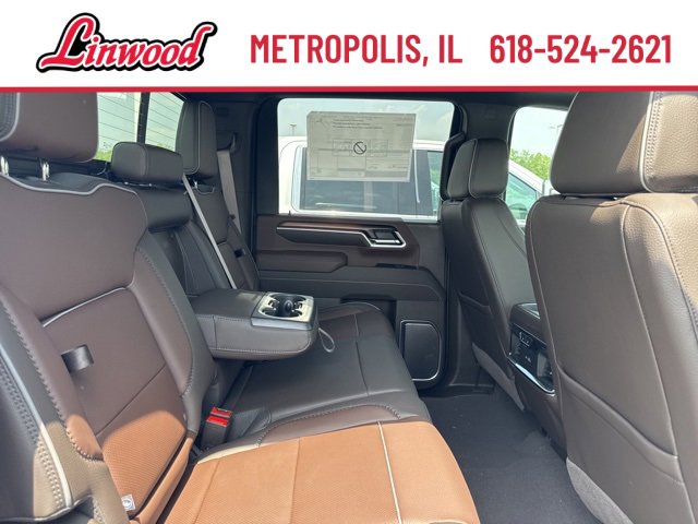 New 2025 GMC Sierra 2500 Denali w/ Denali Reserve Package image 16