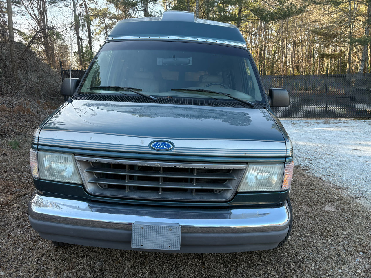 Used 1995 Ford E-150 and Econoline 150 image 2