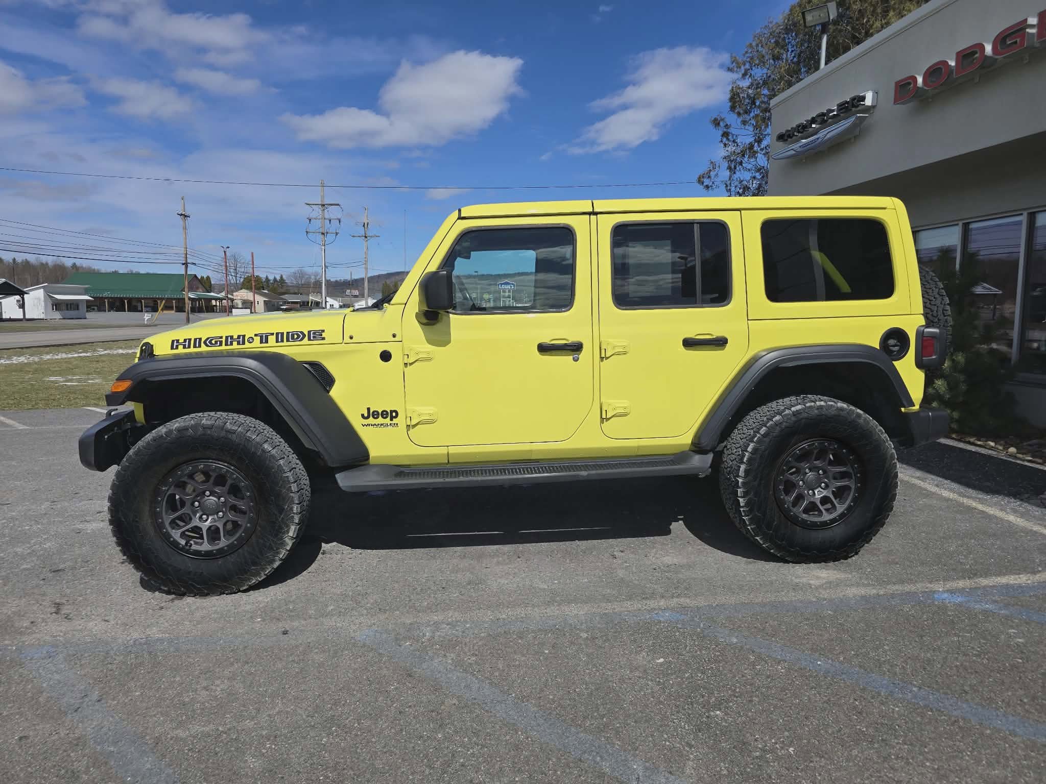 Used 2022 Jeep Wrangler Unlimited Sport image 7