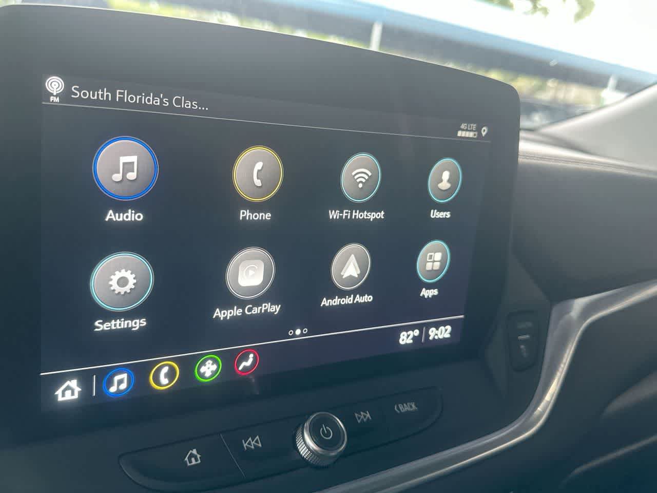 Used 2025 Chevrolet Blazer LT FWD image 18