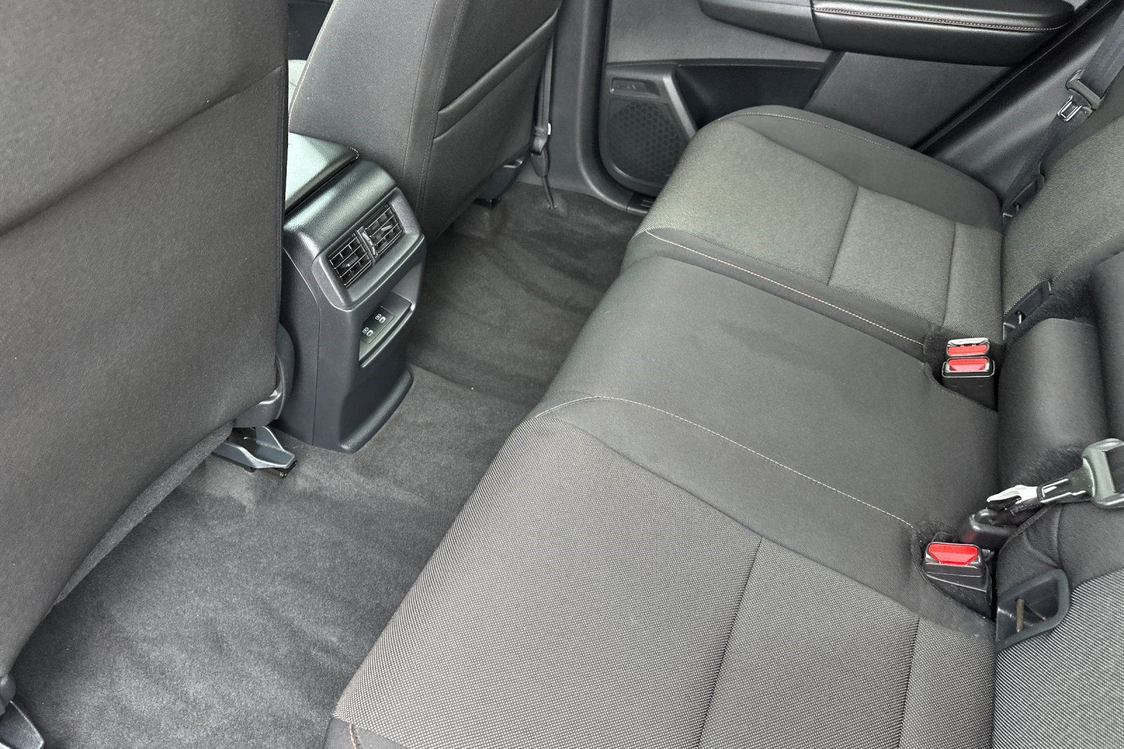 Used 2024 Honda CR-V Sport image 26