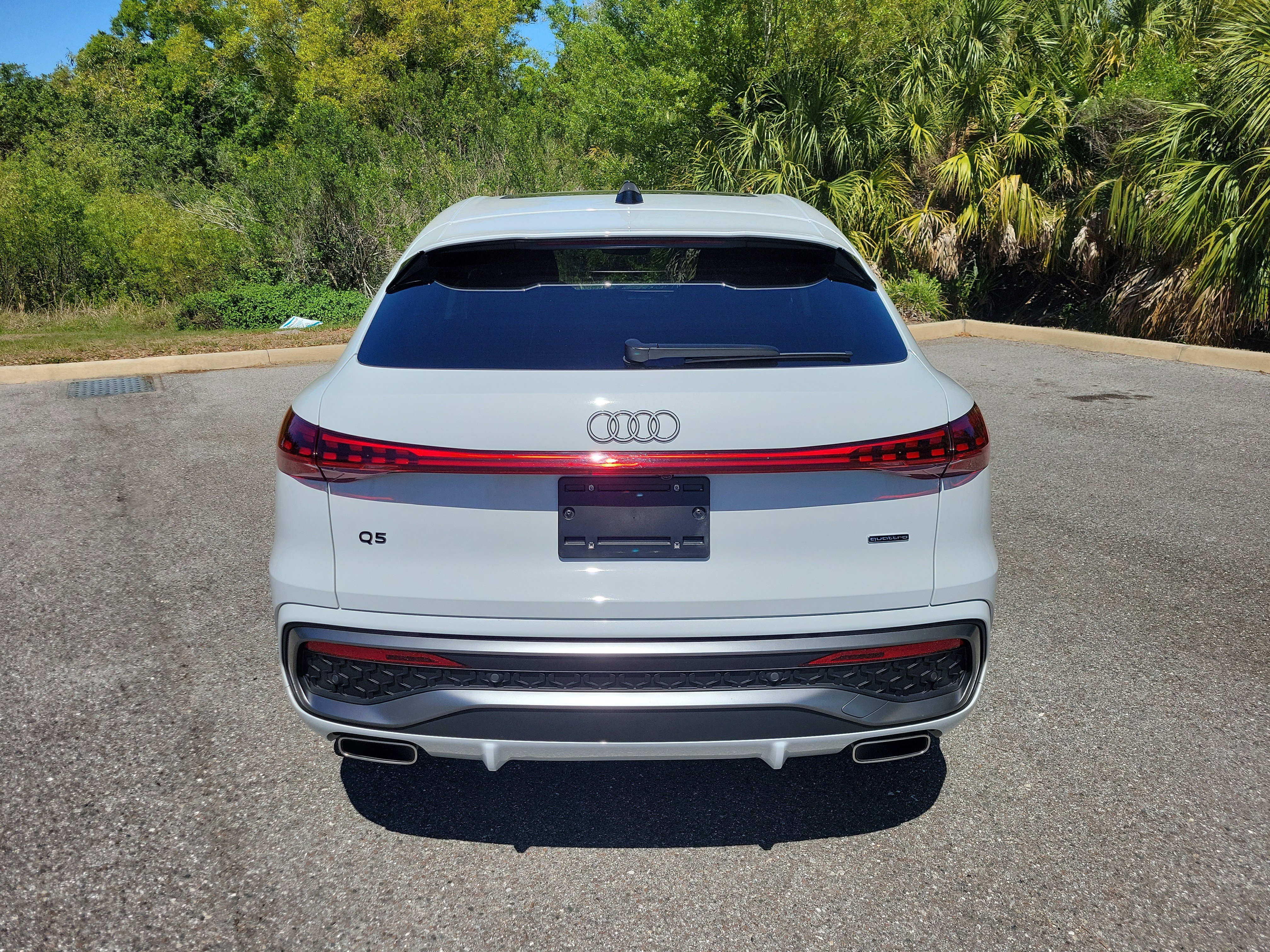 Used 2025 Audi Q5 Premium Plus w/ Premium Plus image 6