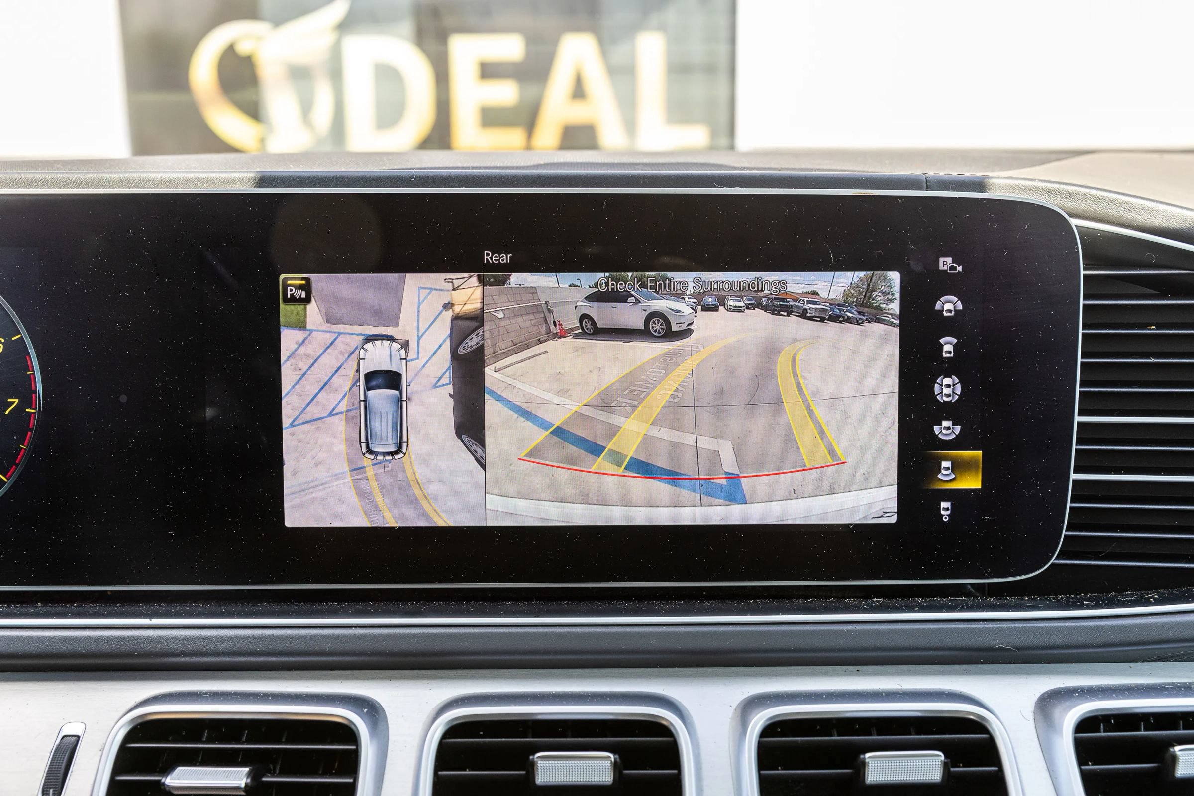 Used 2020 Mercedes-Benz GLE 450 4MATIC image 26