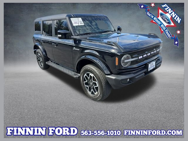 Certified 2023 Ford Bronco Outer Banks AWD/4WD image 1