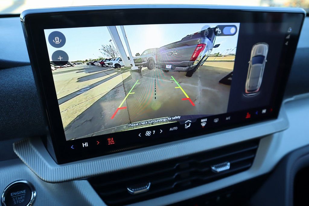 New 2026 Ford Explorer Active w/ Active Comfort Package image 8