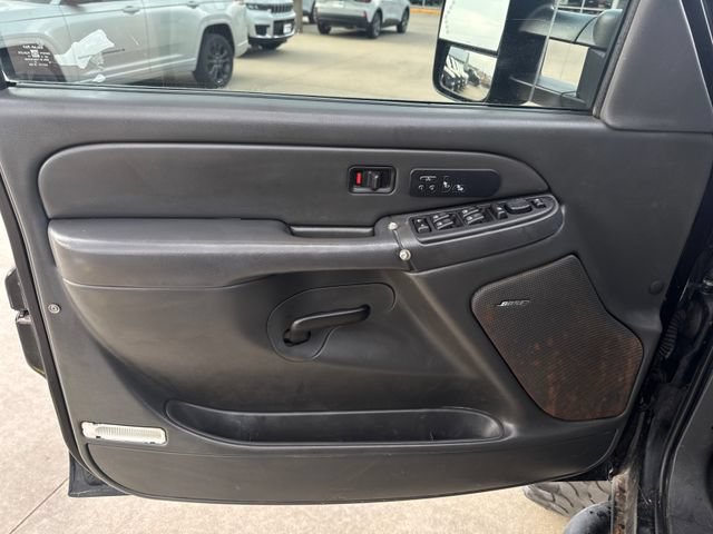 Used 2007 Chevrolet Silverado 2500 LT w/ Heavy-Duty Power Package AWD/4WD image 20