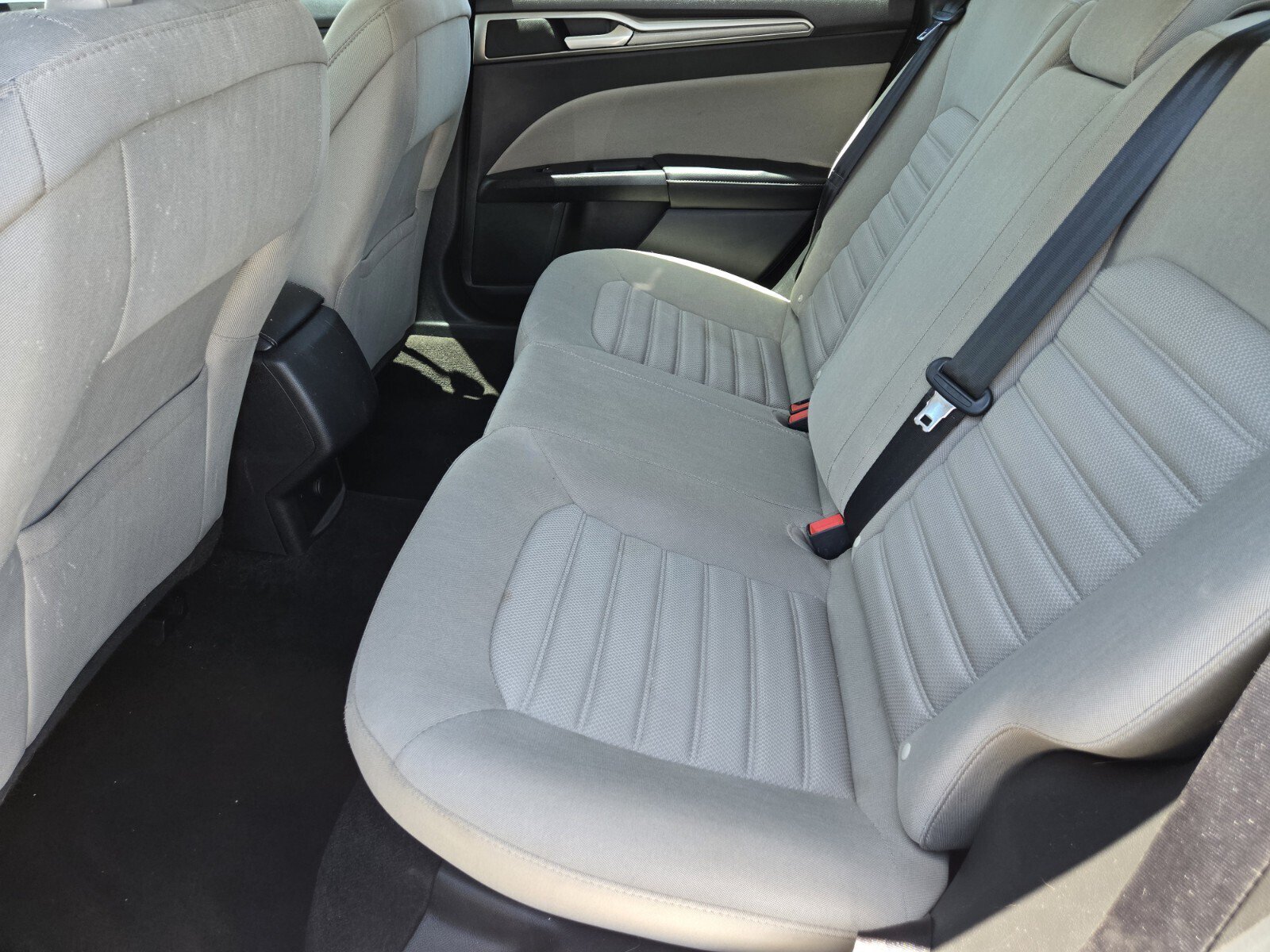 Used 2019 Ford Fusion S FWD image 8