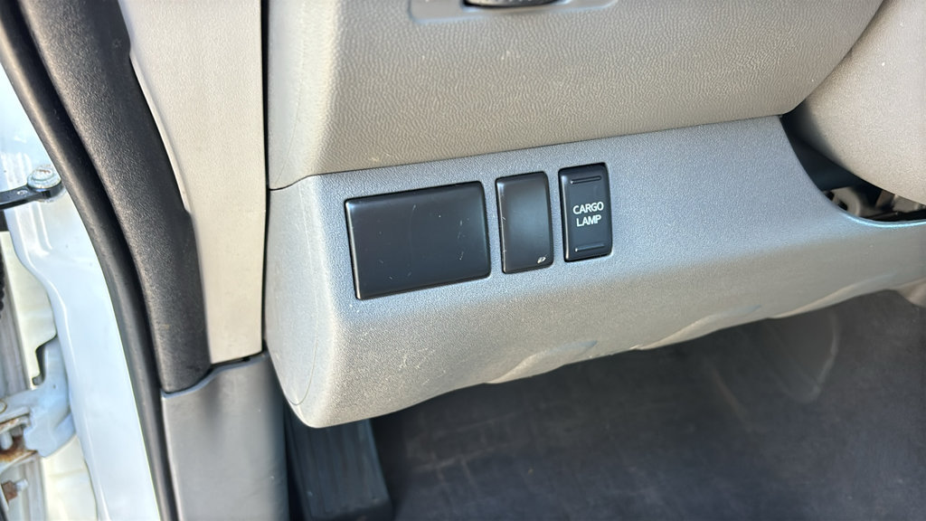 Used 2018 Nissan Frontier S RWD image 8