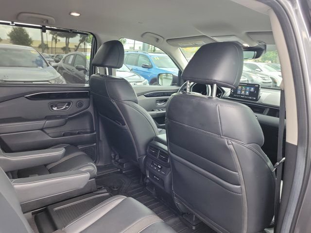 Certified 2024 Honda Pilot EX-L image 9