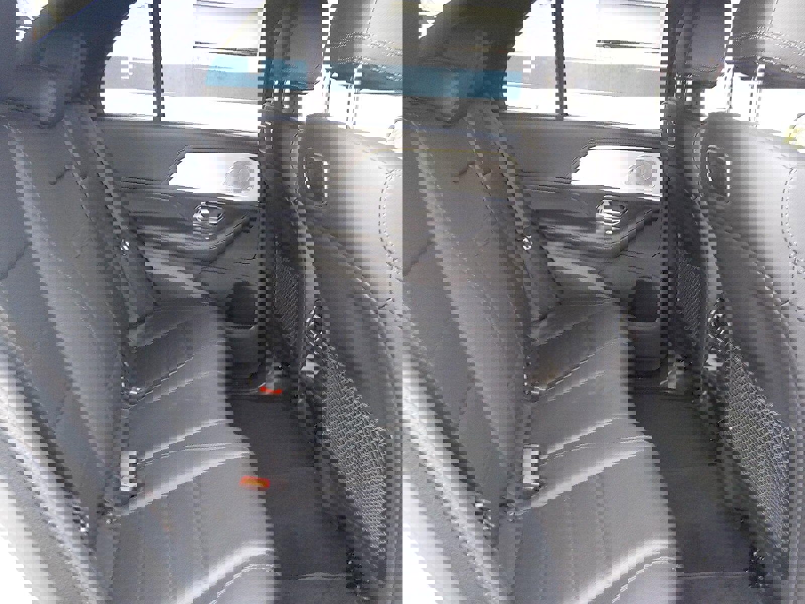 Used 2020 Mercedes-Benz GLE 350 4MATIC image 16