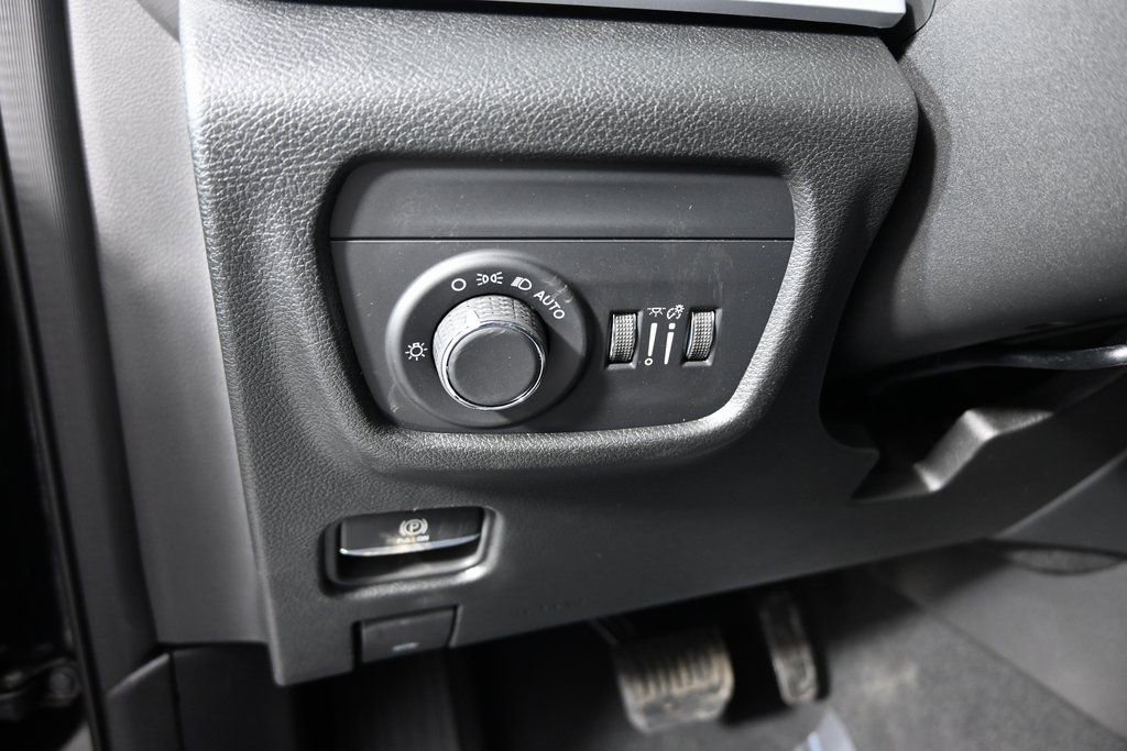 New 2026 Jeep Grand Cherokee L 4WD image 24