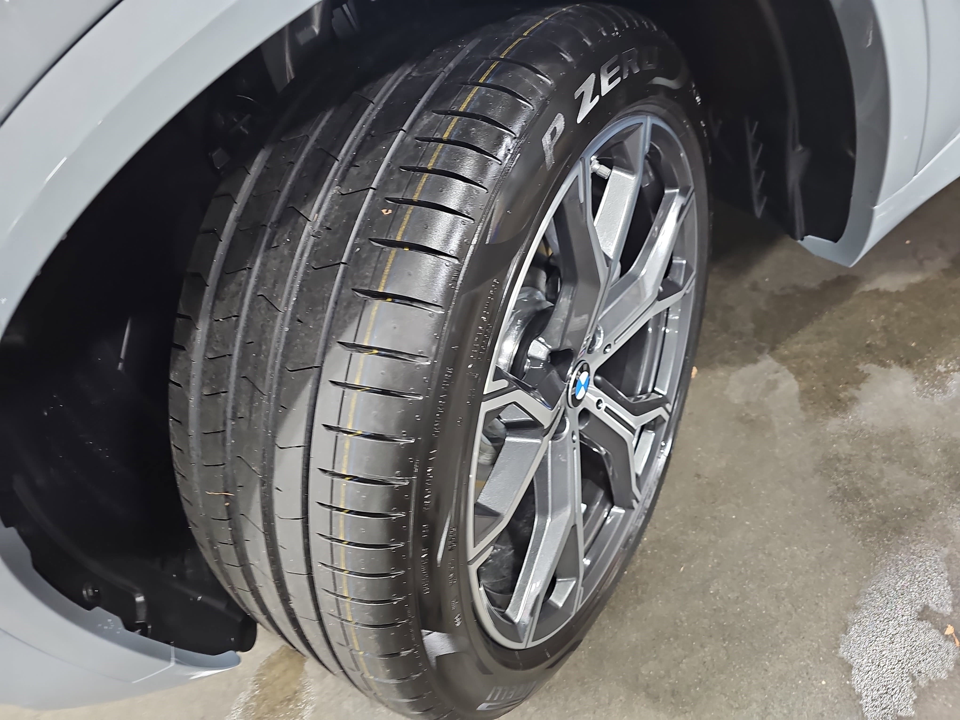 New 2026 BMW X5 xDrive40i w/ M Sport Package image 35