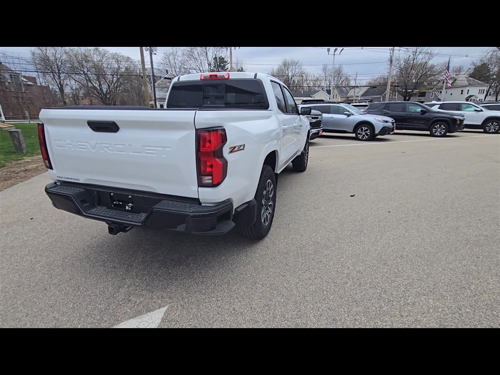 New 2025 Chevrolet Colorado Z71 image 8