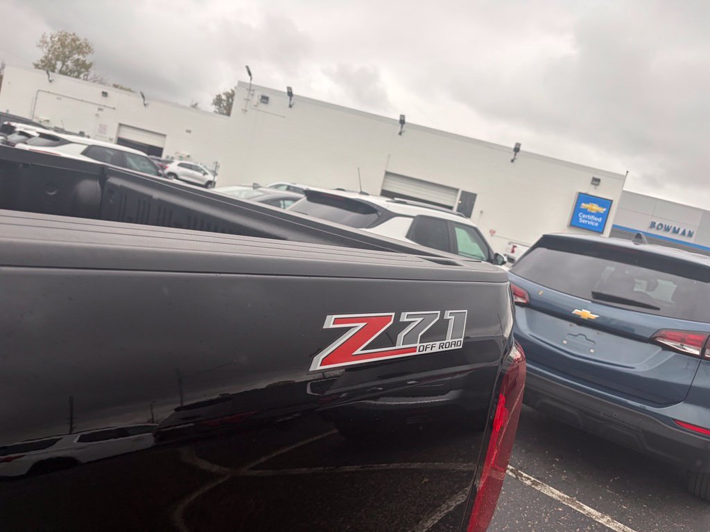 Used 2019 Chevrolet Colorado Z71 AWD/4WD image 19