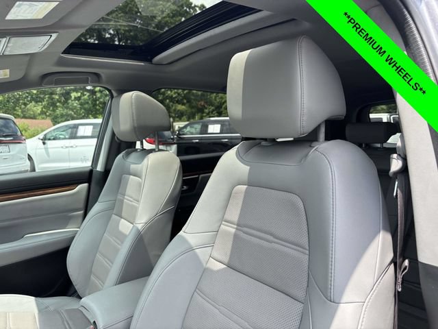 Used 2022 Honda CR-V Touring image 5