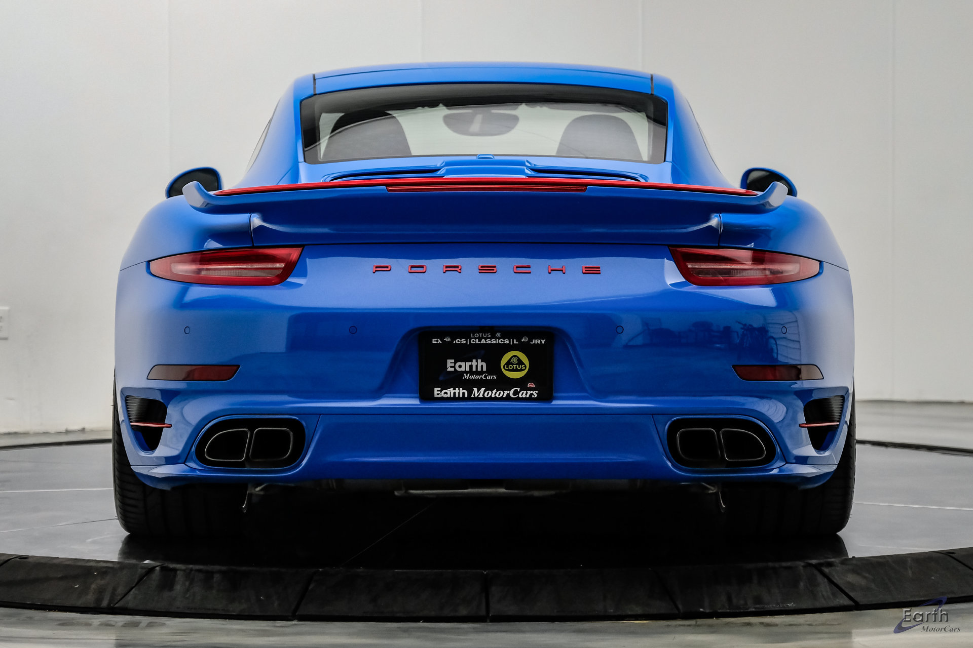 Used 2016 Porsche 911 Turbo S AWD/4WD image 15
