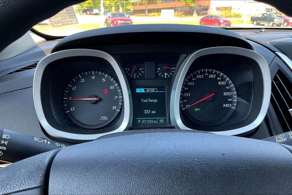 Used 2017 Chevrolet Equinox LS FWD image 20