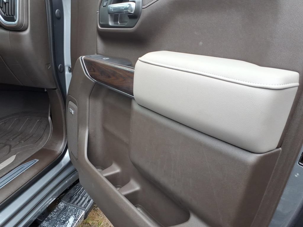 Used 2021 GMC Sierra 1500 SLT w/ SLT Premium Plus Package AWD/4WD image 12