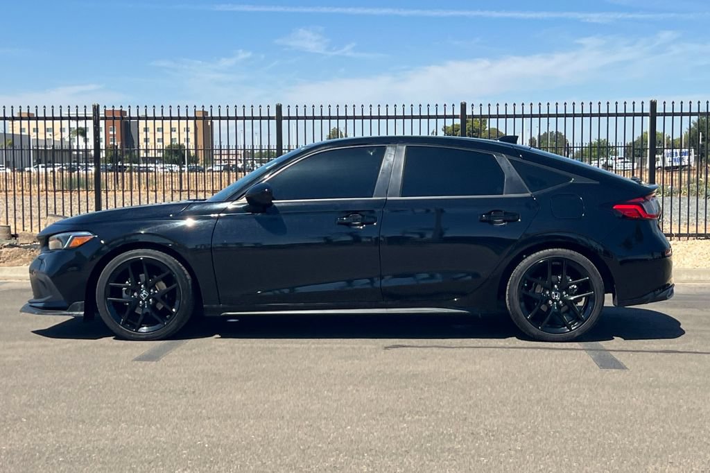 Used 2023 Honda Civic Sport image 9
