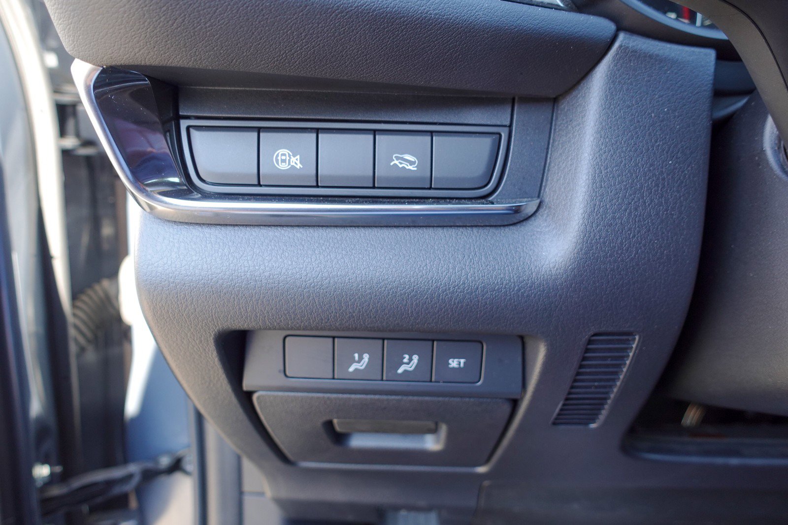 Used 2025 MAZDA CX-30 AWD 2.5 S w/ Preferred Package image 13