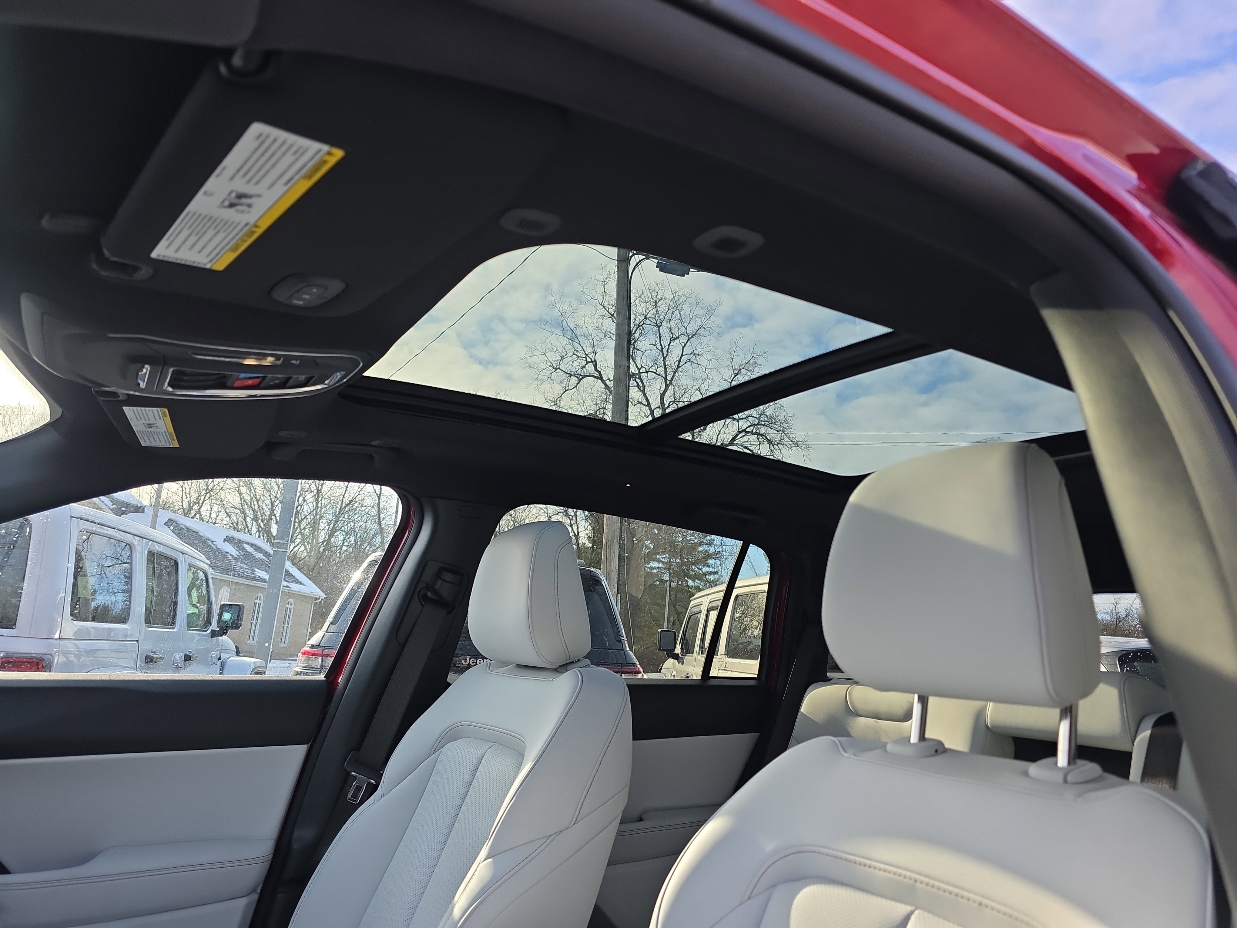 New 2026 Jeep Cherokee Limited image 5