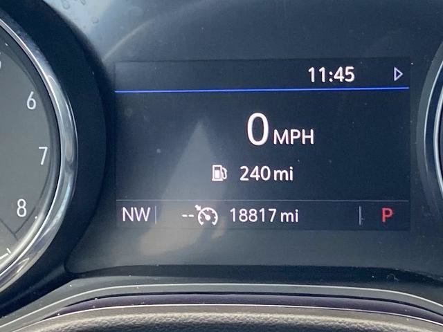 Used 2022 Buick Encore GX Select w/ Sport Touring Package FWD image 8