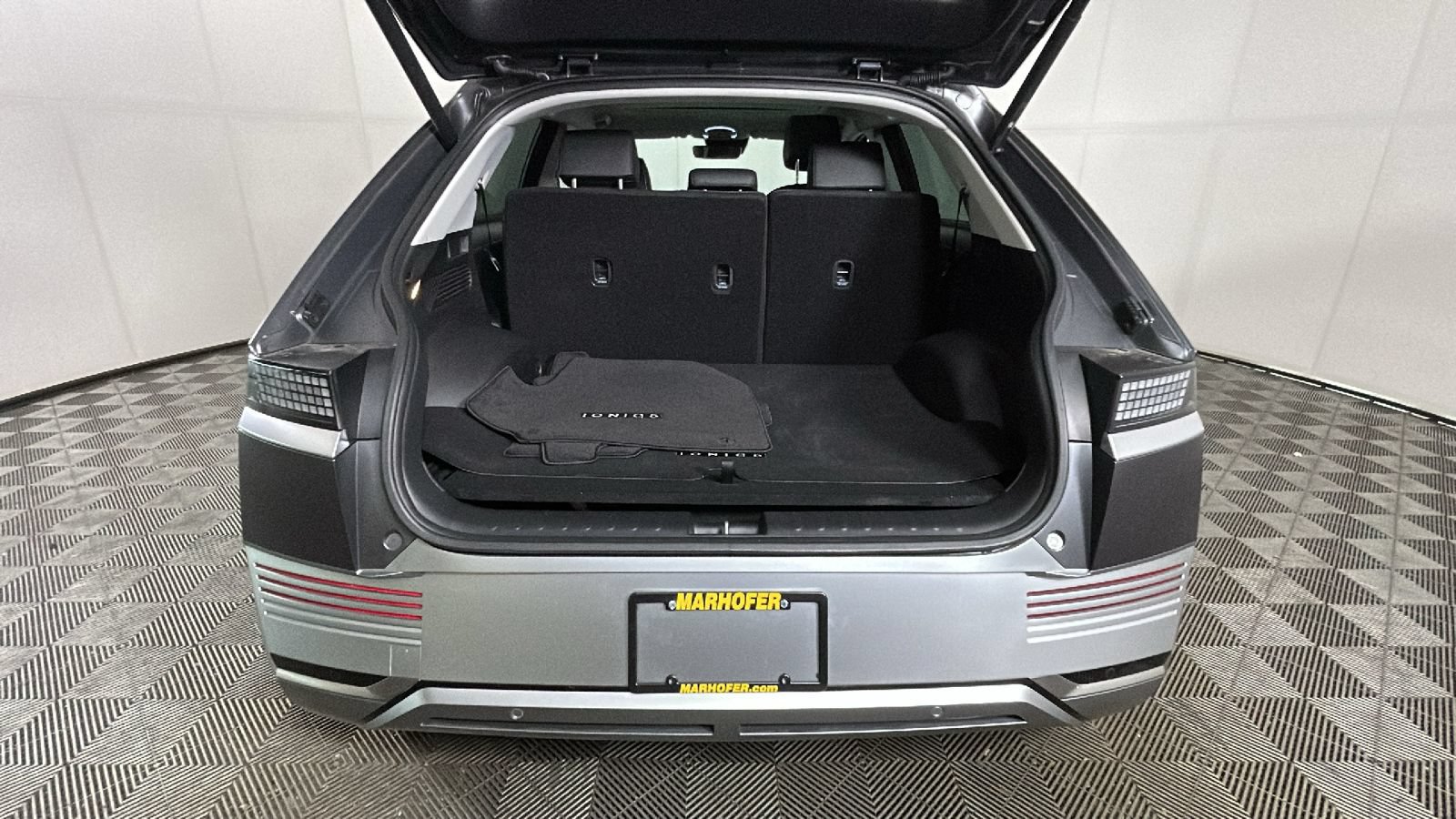 Used 2023 Hyundai Ioniq 5 Limited w/ Cargo Package RWD image 33