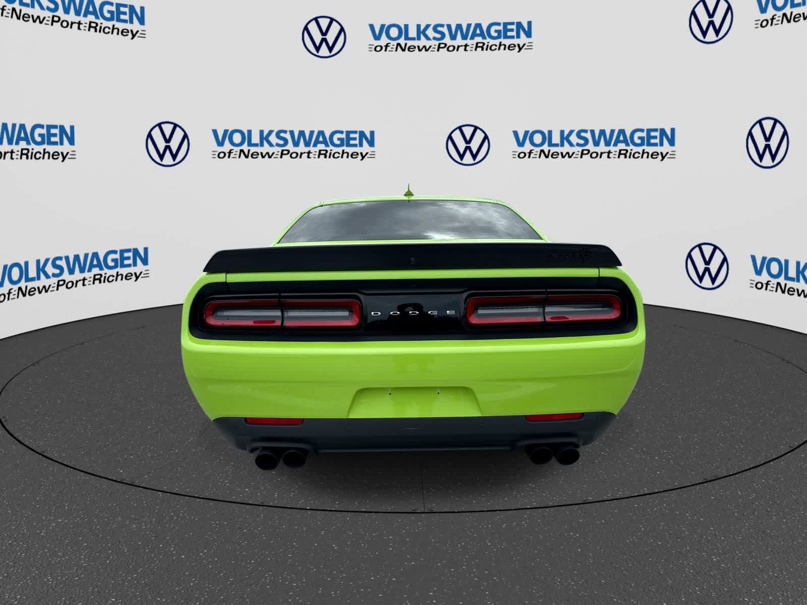 Used 2023 Dodge Challenger SRT Hellcat w/ Driver Convenience Group RWD image 13