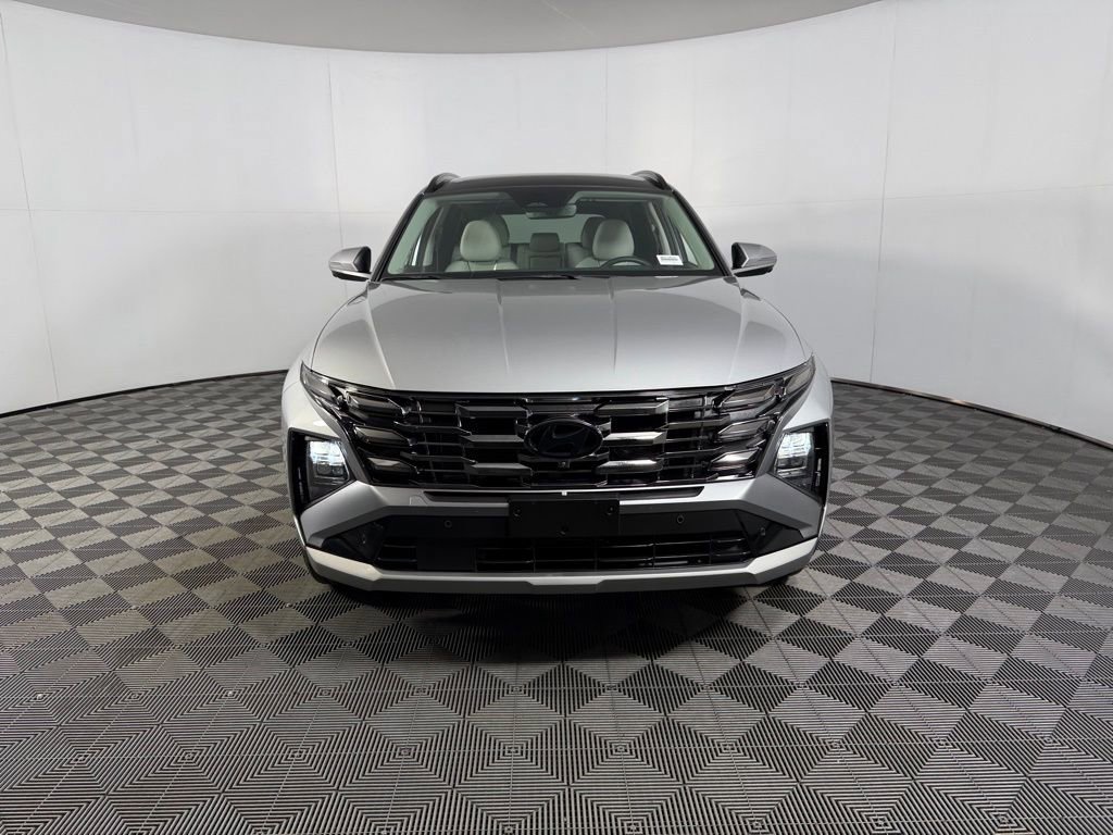 Used 2025 Hyundai Tucson Limited AWD/4WD image 11