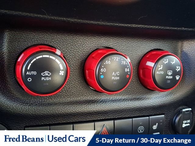 Used 2017 Jeep Wrangler Unlimited Rubicon image 24