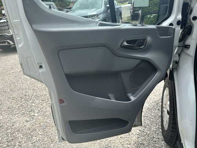 Used 2015 Ford Transit 150 XLT RWD image 22