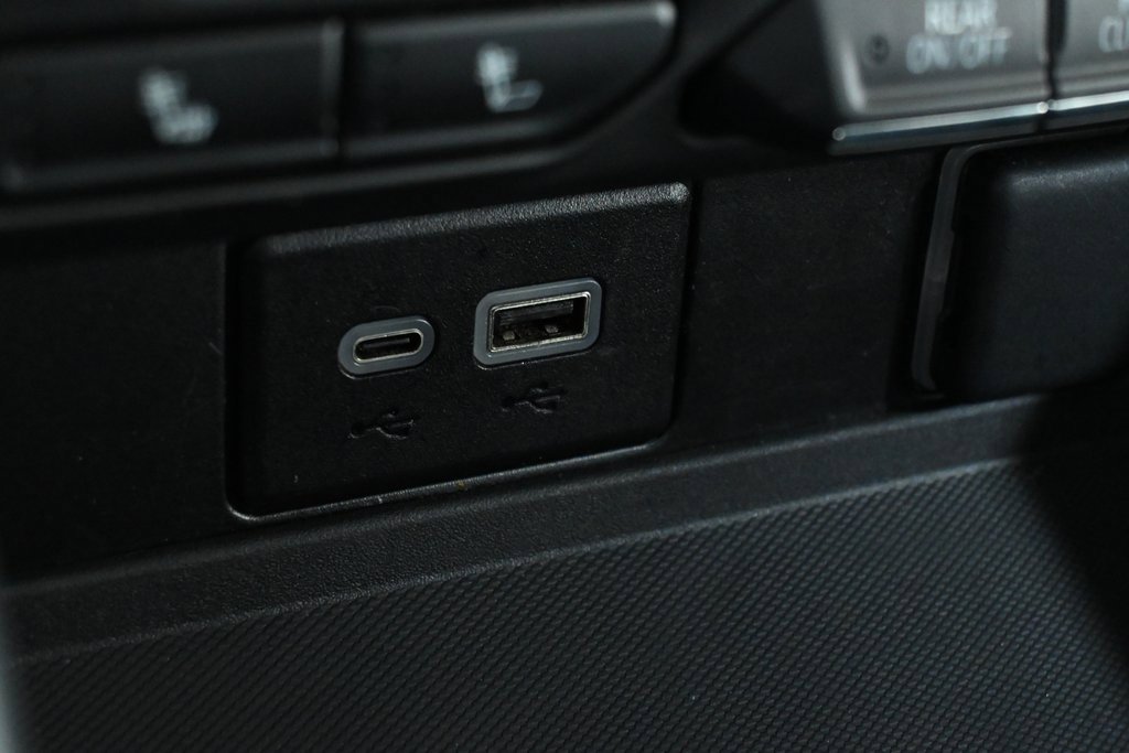 Used 2023 Chevrolet Tahoe LT image 33