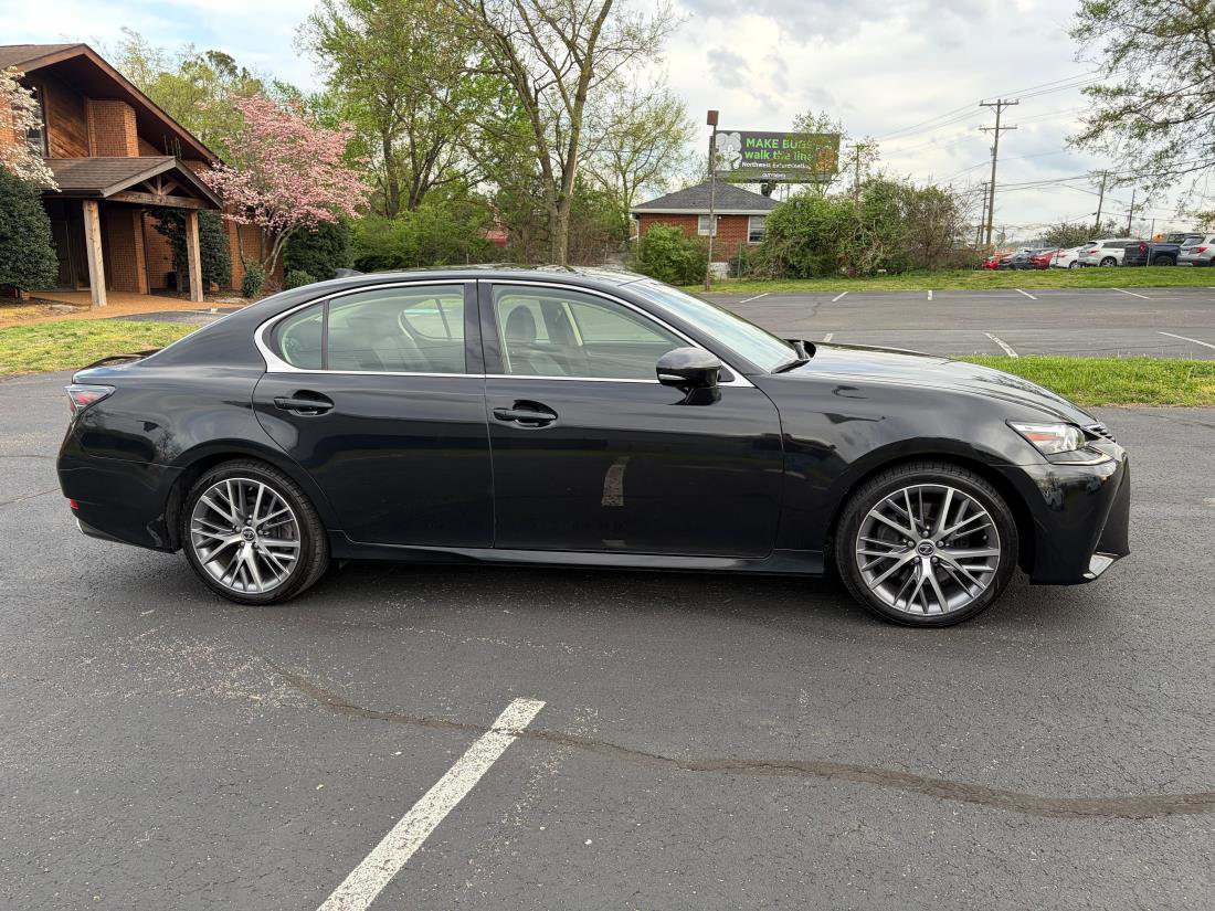 Used 2019 Lexus GS 350 image 4