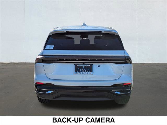 New 2026 Lincoln Nautilus Premier AWD/4WD image 5